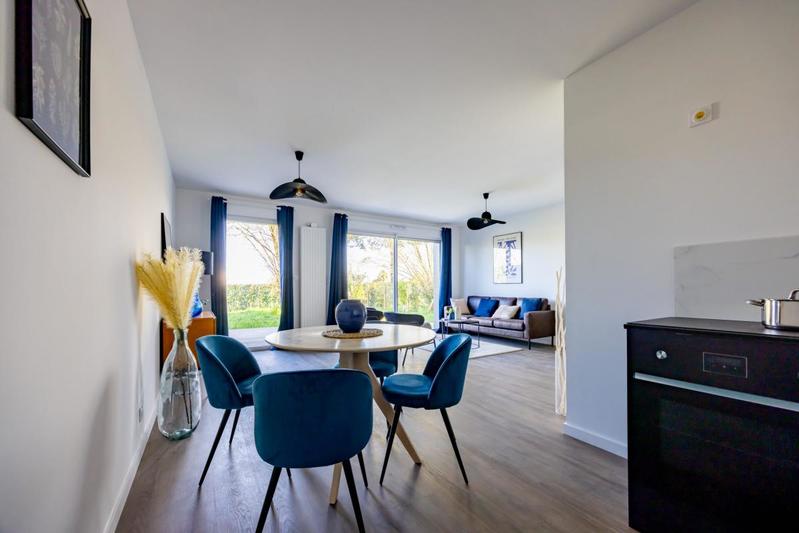 Maison - 98 m² - 4 pièces