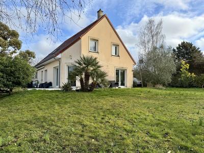 Maison - 137 m² - 7 pièces