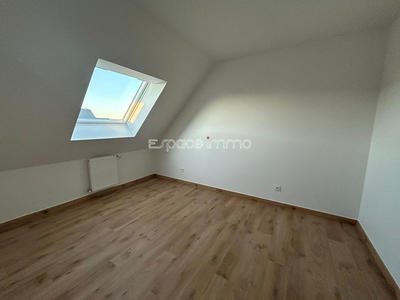 Maison - 82 m² - 4 pièces