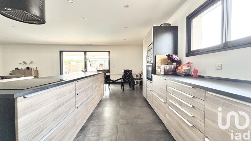 Maison - 163 m² - 7 pièces