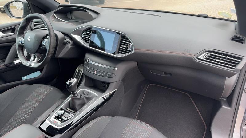 Peugeot 308 II 1.5 BlueHDi 130 Gt