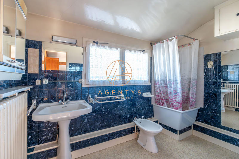 Maison - 162 m² - 7 pièces