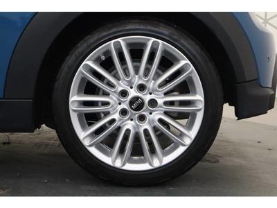 Mini Mini Hatch 3 Portes Cooper 136 ch Dkg7 Edition Camden