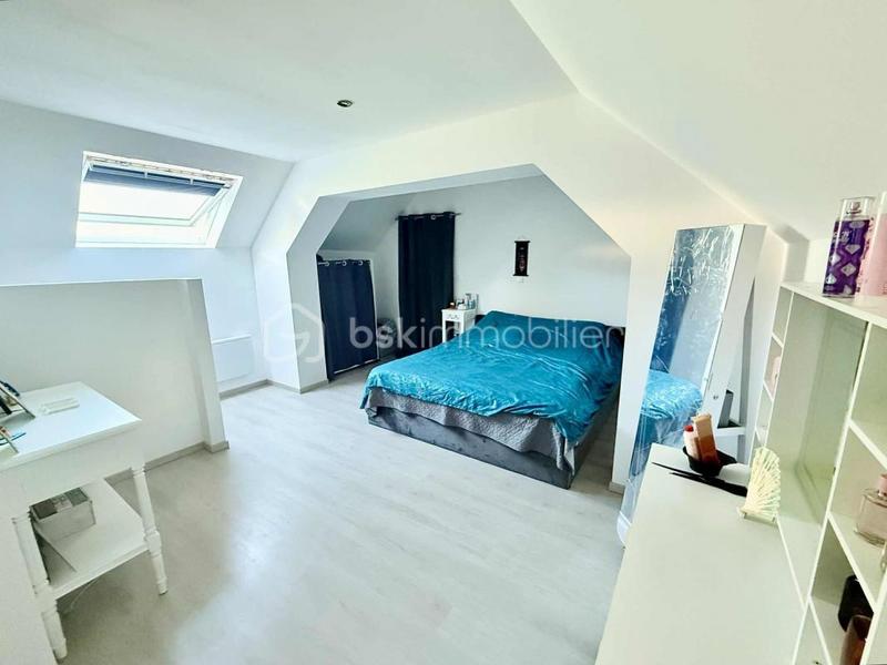 Maison - 147 m² - 7 pièces