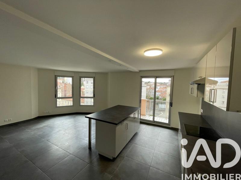 Appartement - 76 m² - 3 pièces