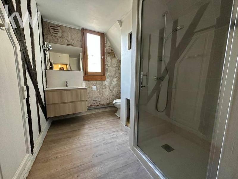 Appartement - 79 m² - 3 pièces