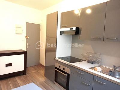 Immeuble - 232 m² - 13 pièces