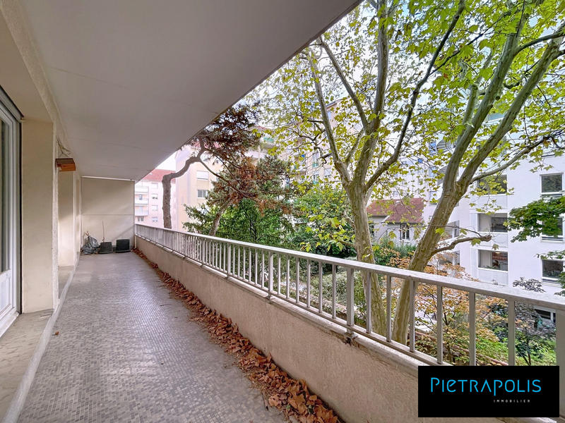 Appartement - 162 m² - 5 pièces