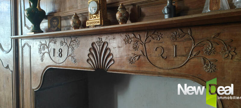 Demeure - 226 m² - 9 pièces