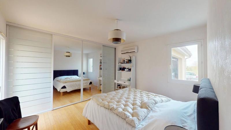 Maison - 179 m² - 7 pièces