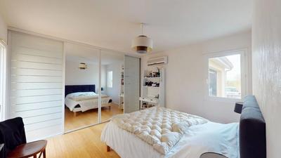 Maison - 179 m² - 7 pièces