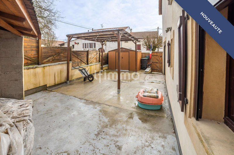 Maison de campagne - 200 m² - 5 pièces