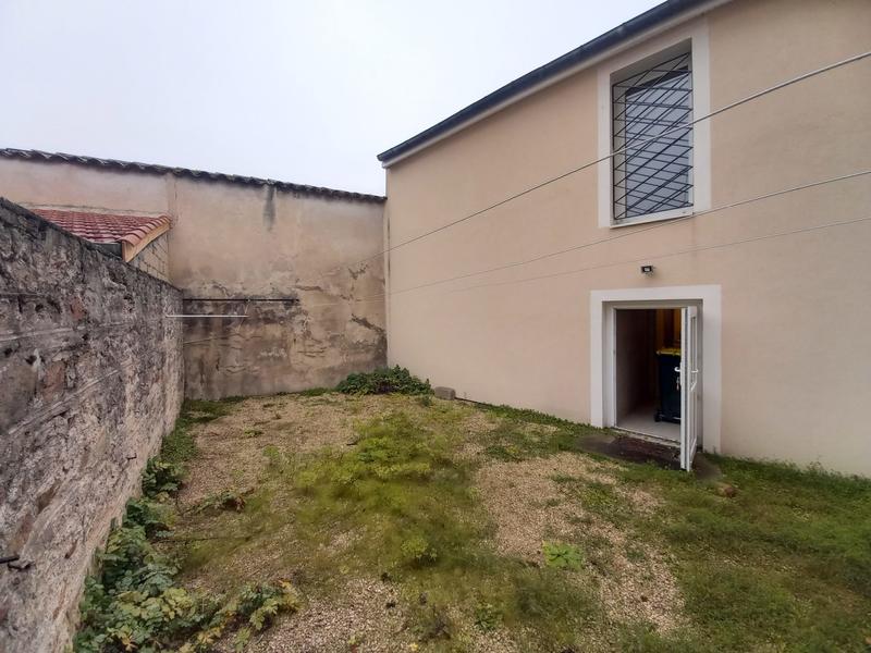 Appartement - 75 m² - 3 pièces