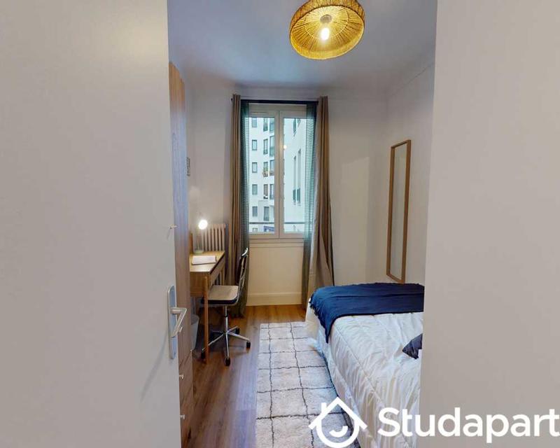 Chambre - 110 m² - 1 pièce