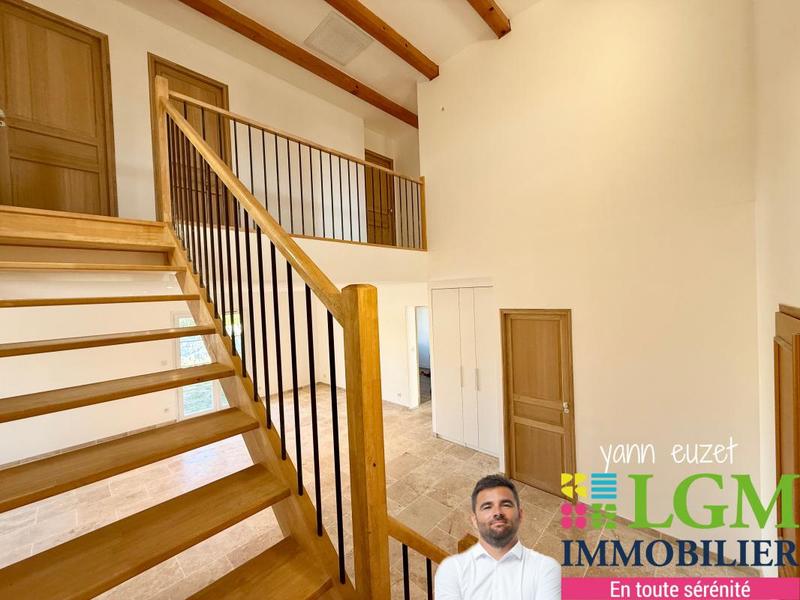 Maison - 159 m² - 7 pièces