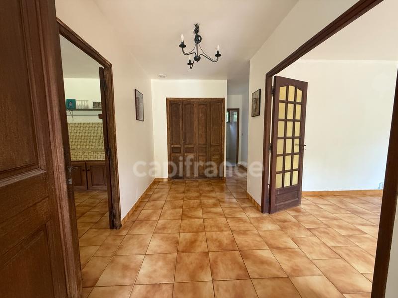 Maison - 155 m² - 6 pièces