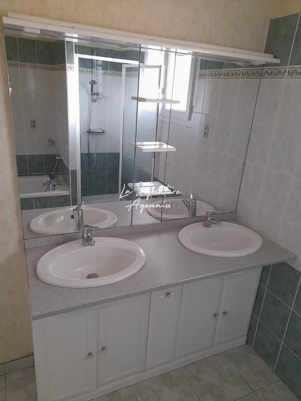 Maison - 97 m² - 4 pièces