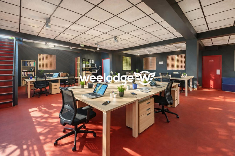 Fonds de commerce - Local commercial - 360 m²