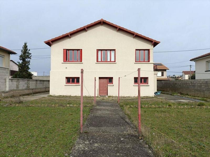 Maison - 90 m² - 3 pièces