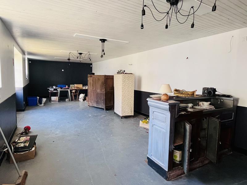 Maison ancienne - 340 m² - 8 pièces