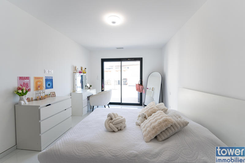 Maison - 200 m² - 6 pièces