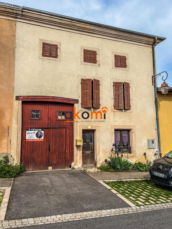 Maison - 200 m² - 5 pièces