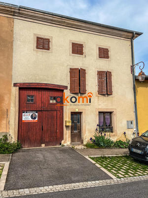 Maison - 200 m² - 5 pièces