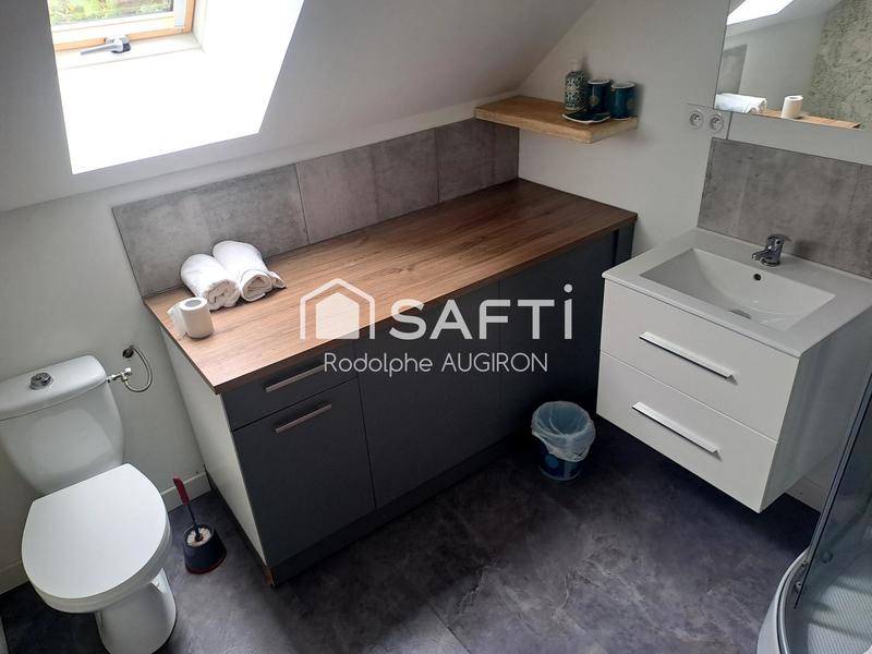 Maison - 210 m² - 7 pièces