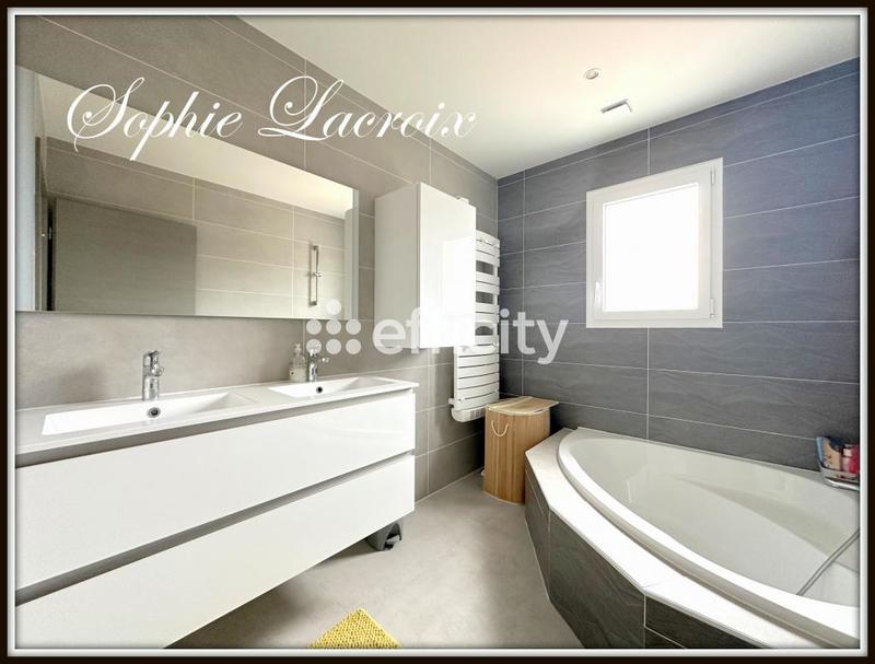 Villa - 136 m² - 4 pièces