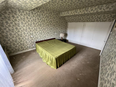 Maison - 316 m² - 7 pièces