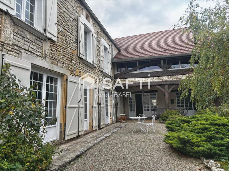 Maison - 191 m² - 8 pièces