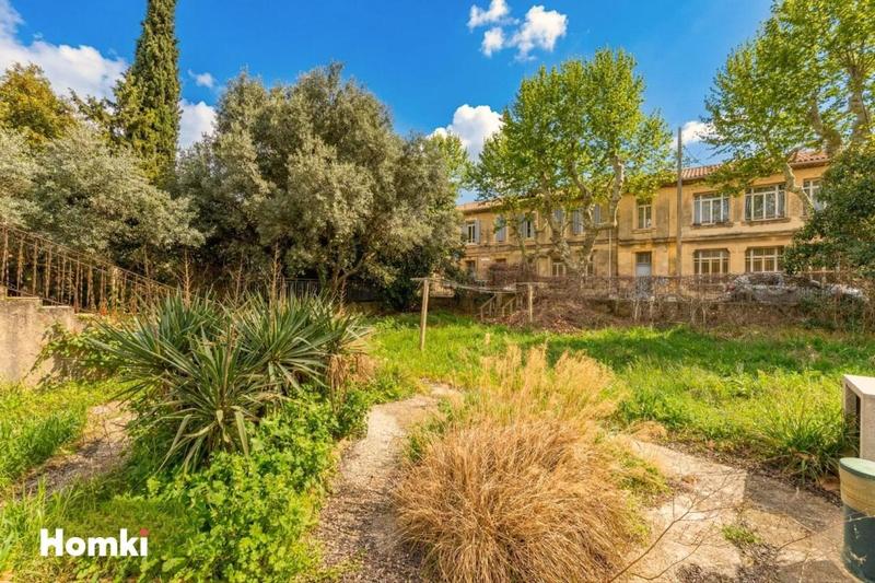 Maison - 210 m² - 6 pièces