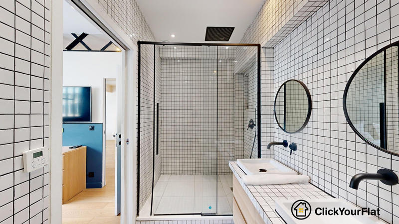 Local commercial - 107 m² - 4 pièces