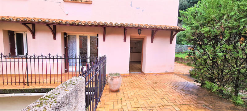 Maison - 98 m² - 5 pièces