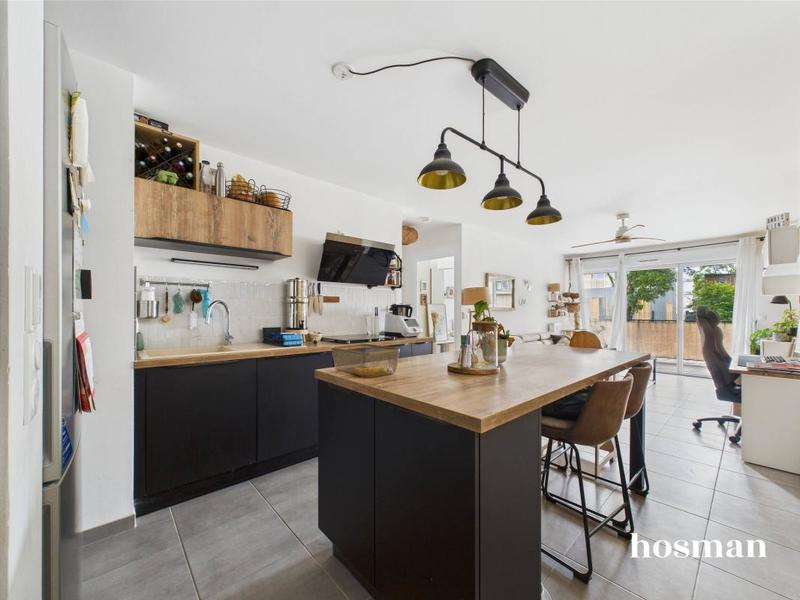 Appartement - 64 m² - 3 pièces