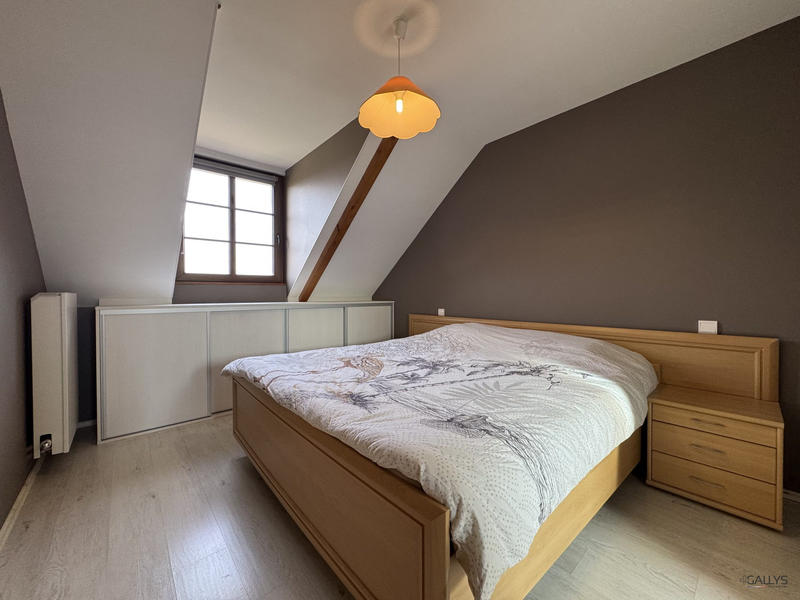 Maison - 150 m² - 8 pièces