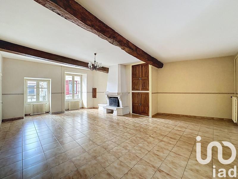 Maison - 235 m² - 6 pièces