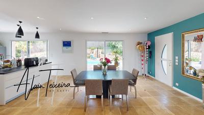 Maison - 142 m² - 5 pièces