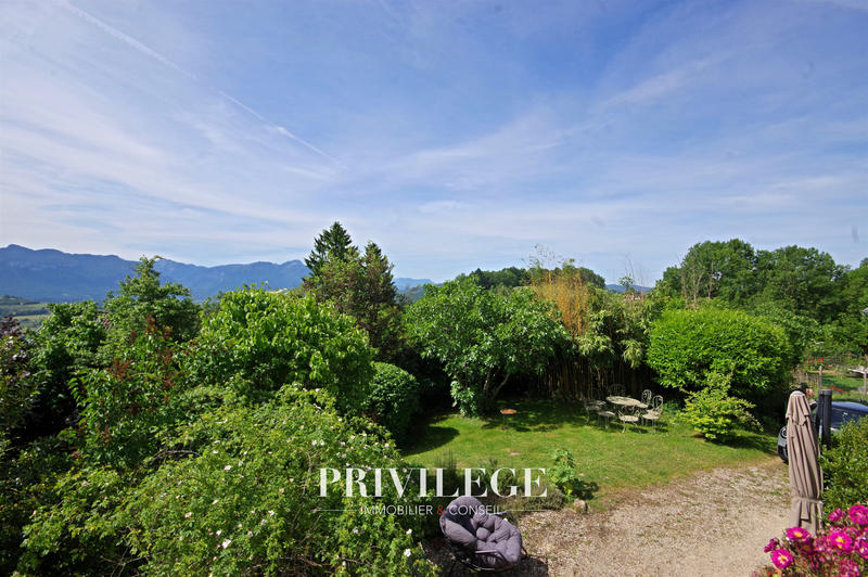 Maison - 161 m² - 7 pièces