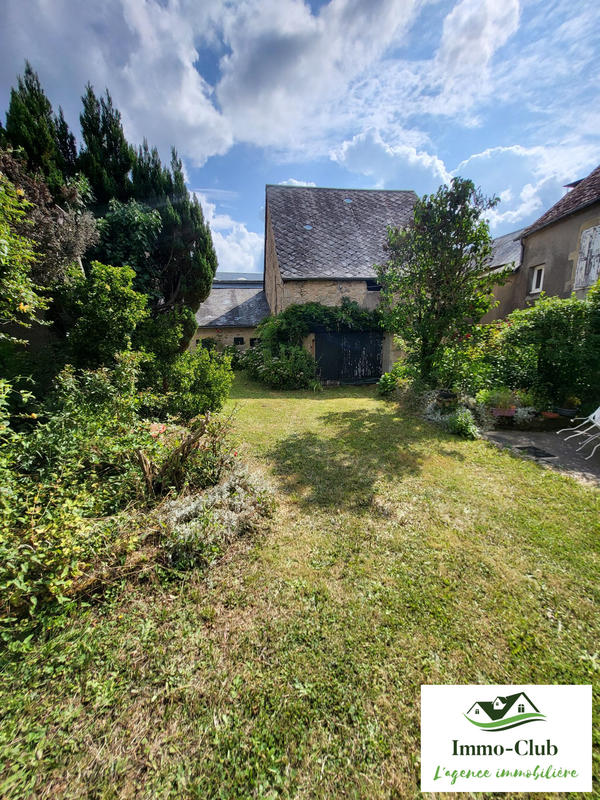 Maison ancienne - 190 m² - 9 pièces