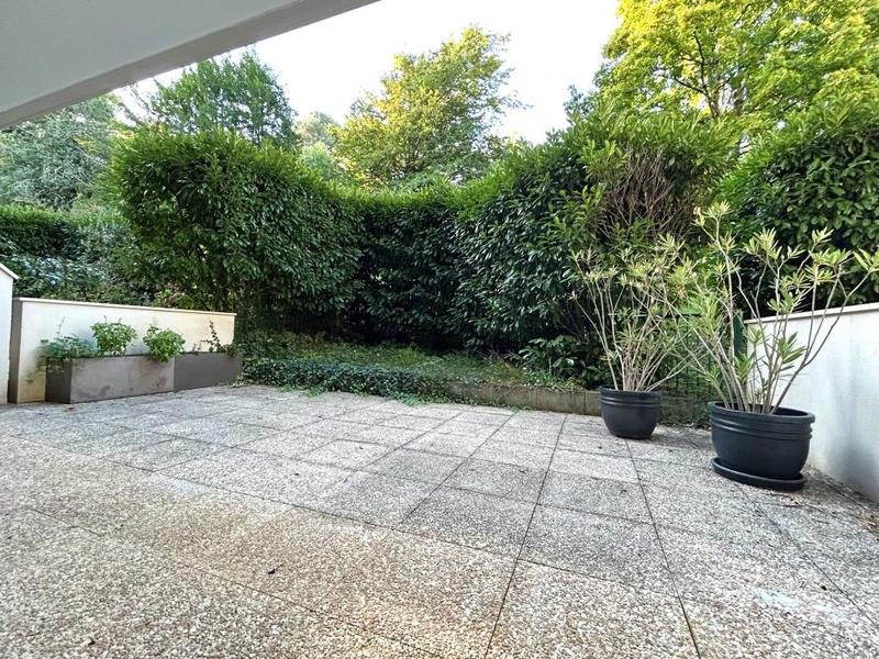 Appartement - 77 m² - 3 pièces