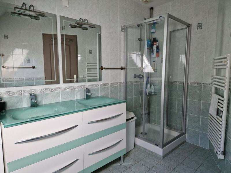 Pavillon - 158 m² - 6 pièces