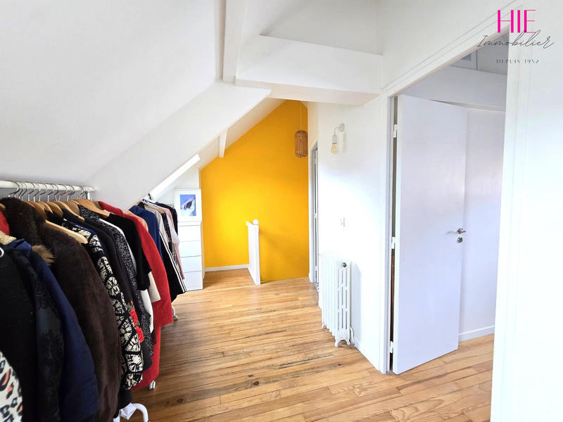 Maison traditionnelle - 100 m² - 6 pièces