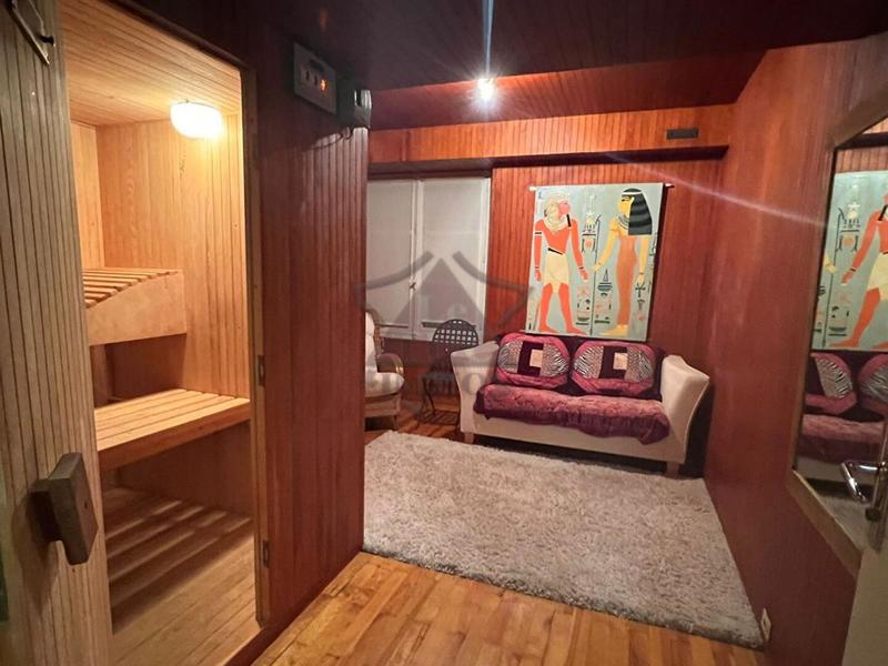 Demeure - 522 m² - 10 pièces