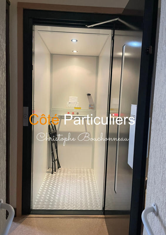 Maison - 174 m² - 7 pièces