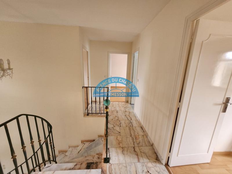 Maison - 160 m² - 7 pièces