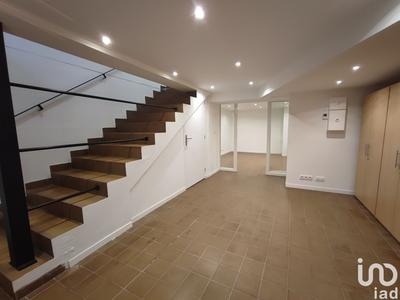 Local commercial - 213 m²