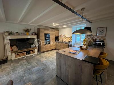 Maison en pierre - 180 m² - 6 pièces