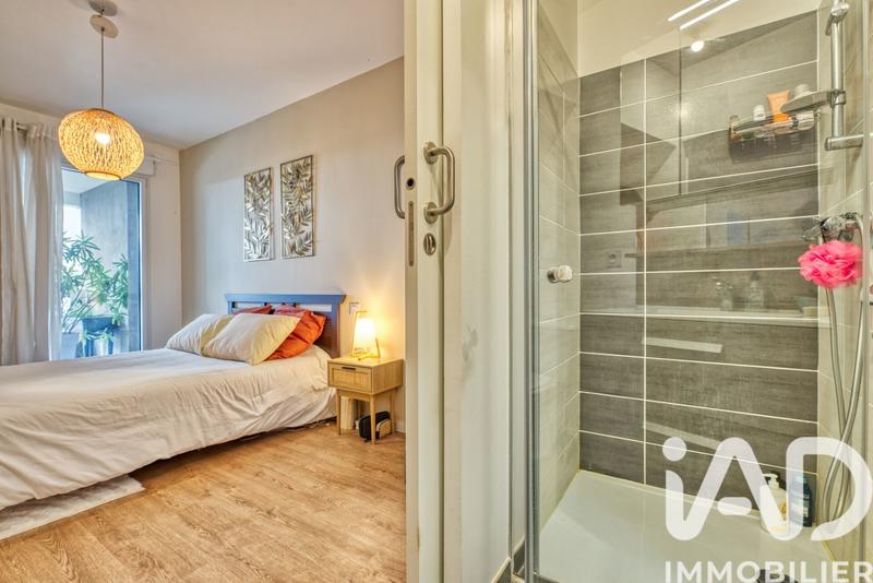 Appartement - 81 m² - 3 pièces