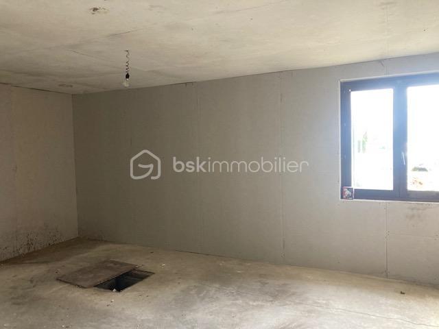 Maison - 70 m² - 4 pièces